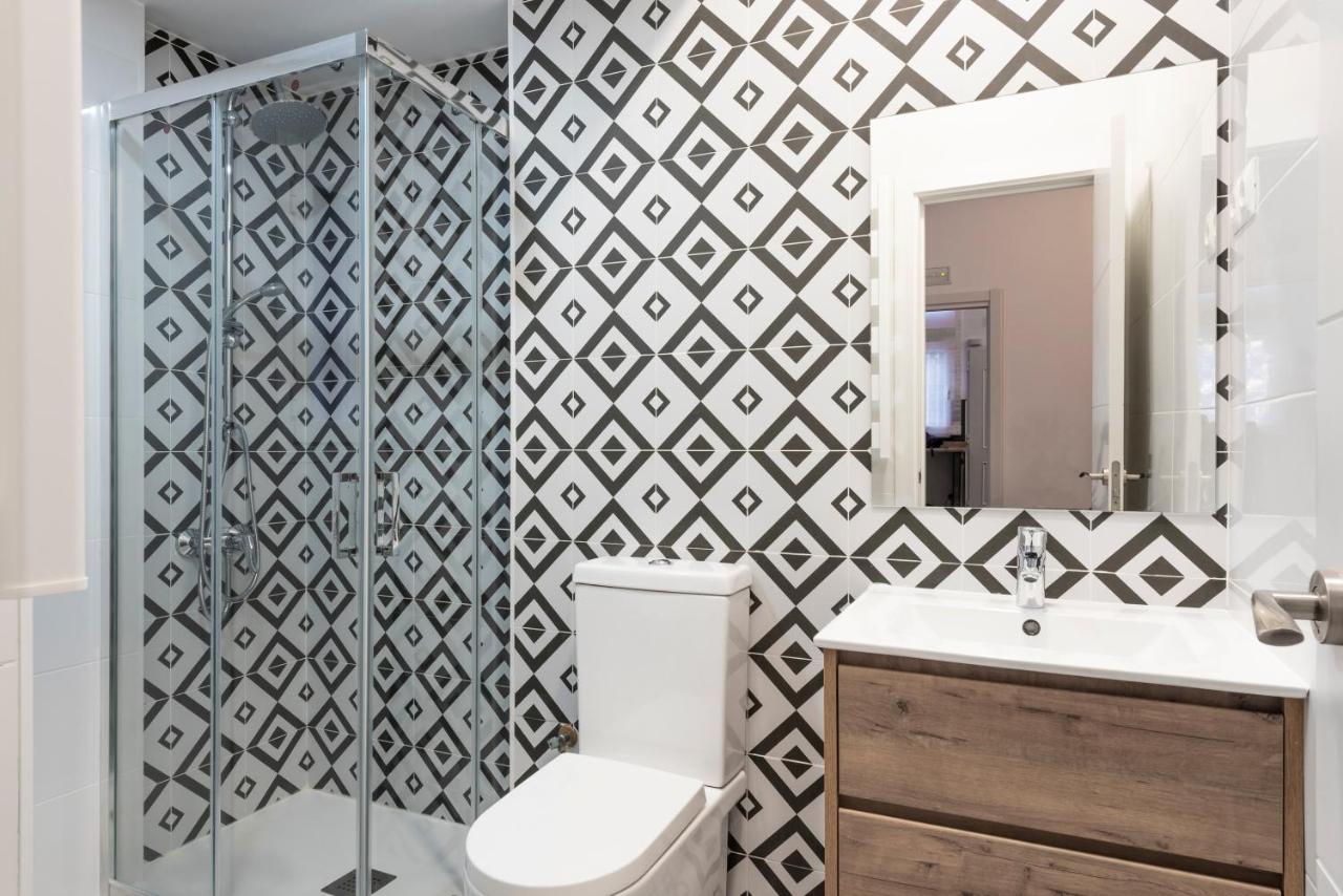 Apartament Con Estilo En La Elipa Madrid